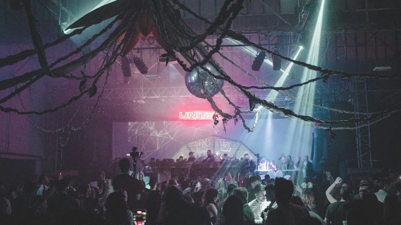 DIEZE WAREHOUSE